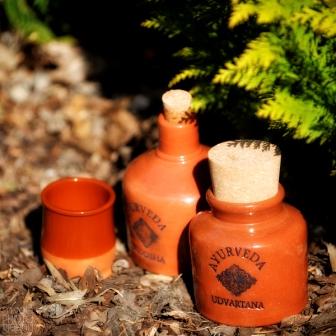 Oleje ajurwedyjskie w Atelier Masa�u Beaty Juengst w Bydgoszczy
